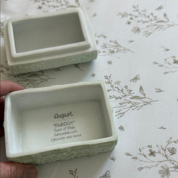 August Time for Fun Decorative Box - Picture 4 of 14